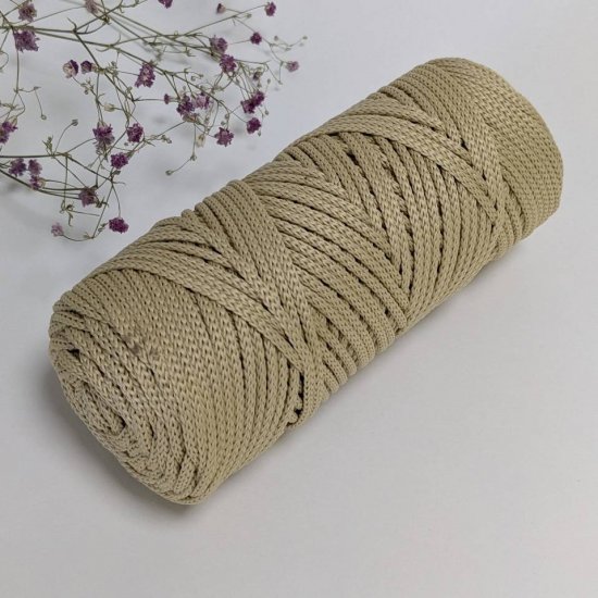 Шнур п/э 4мм (Крем-брюле) 100м DECO