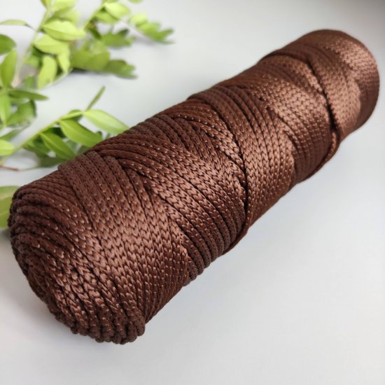 Шнур п/э 4мм (Горький шоколад) 100м DECO