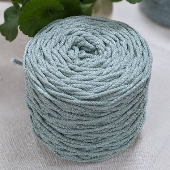Шнур п/э 5мм (Пыльная мята) 200м Houseyarn