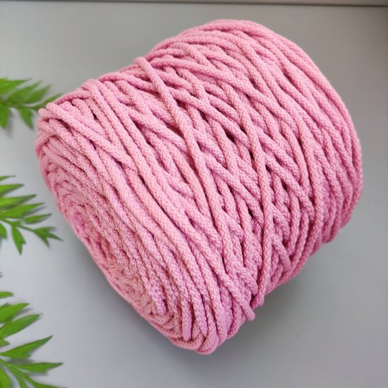 Шнур п/э 5мм (Барби) 200м Houseyarn