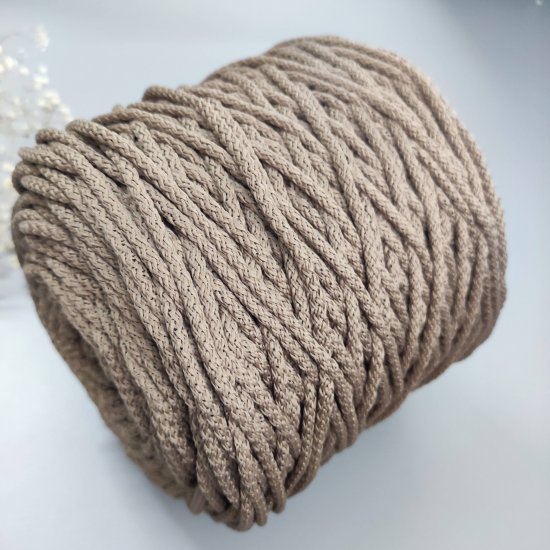 Шнур п/э 5мм (Мокко) 200м (Предзаказ) Houseyarn