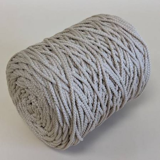 Шнур п/э 3мм с сердечником (Песок) 200м Houseyarn