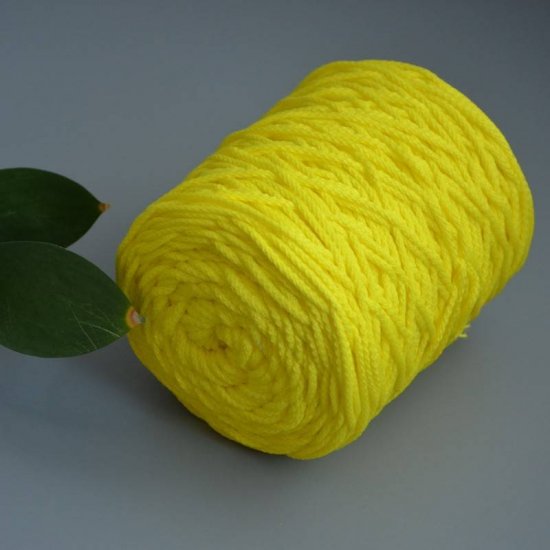 Шнур п/э 3мм с сердечником (Манго) 200м Houseyarn